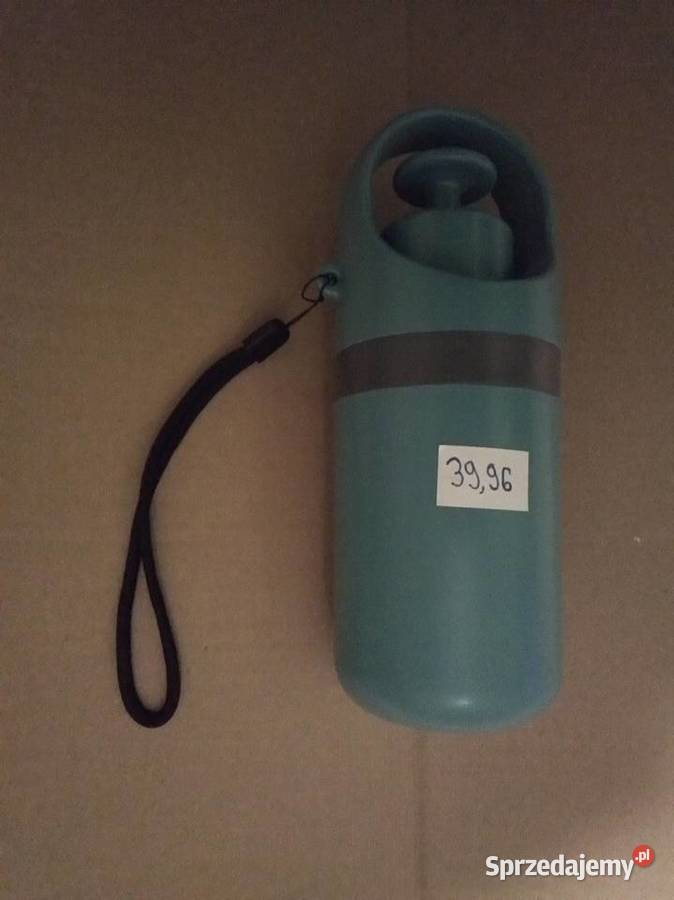 Dozownik woreczków na psie nieczystości