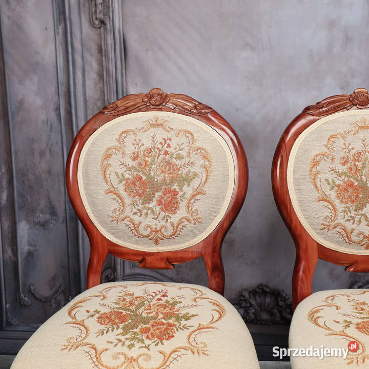 ARTexpert Para zdobionych krzeseł Ludwik Meble Dobrzany sprzedam