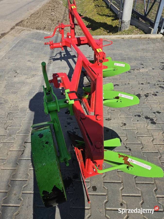 Pług 3 skibowy grudziądz Stogniowice
