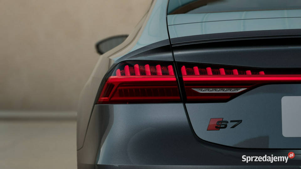 Audi S7 2967cm3