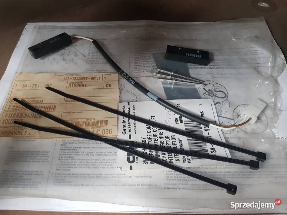 Czujnik Fotela CNH 134751952 CASE Holland Elektryka i zapłon Sulechów sprzedam