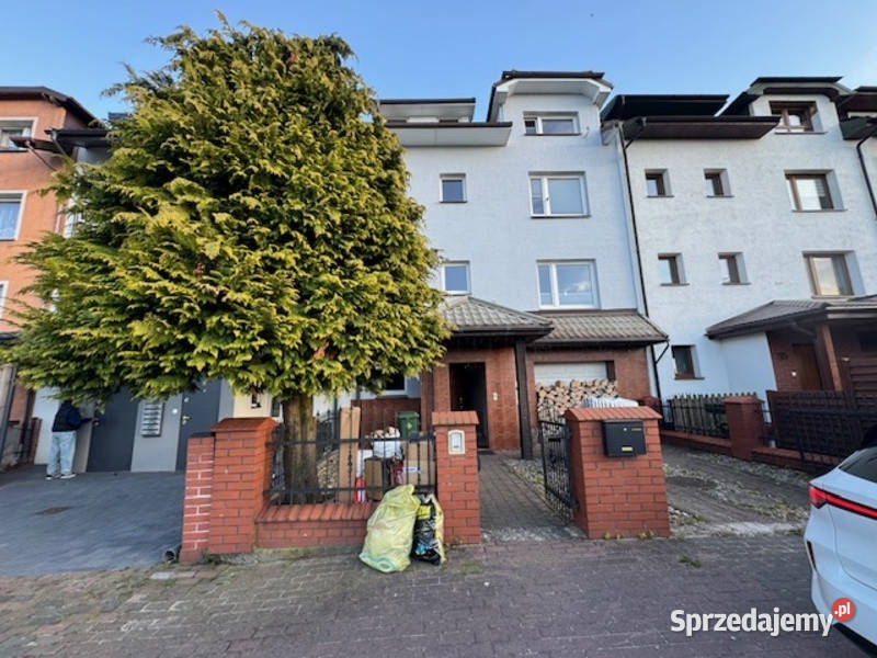 Syndyk sprzeda Nieruchomość we Władysławowie 191m2 Władysławowo sprzedam