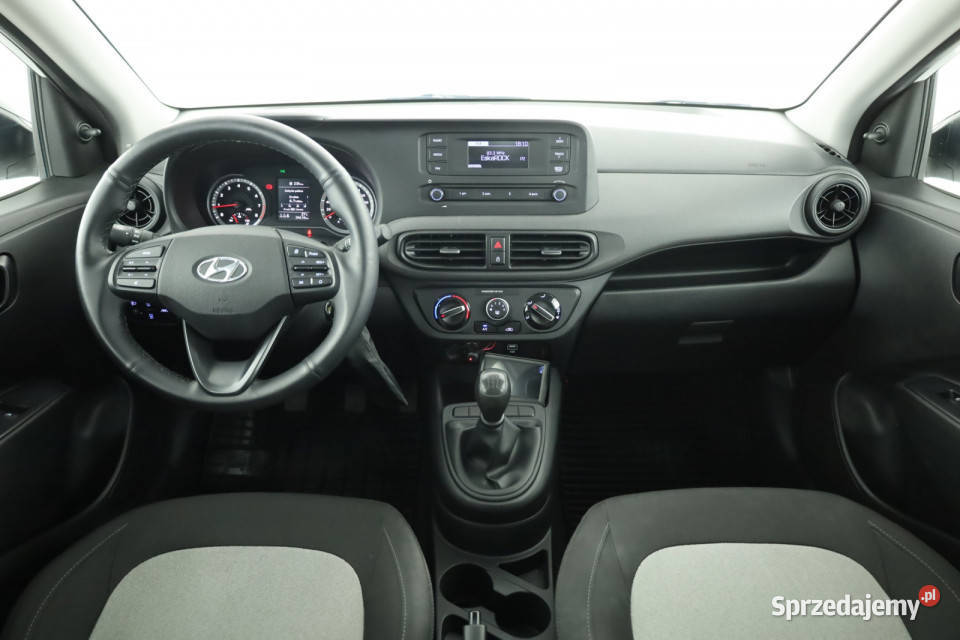 Hyundai i10 10 biały Samochody osobowe Piaseczno