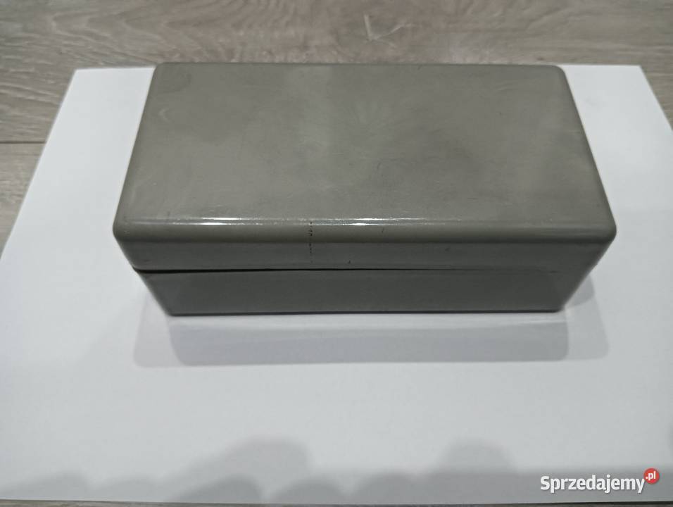 maszyna do szycia łucznik sam przybornik Wałbrzych sprzedam