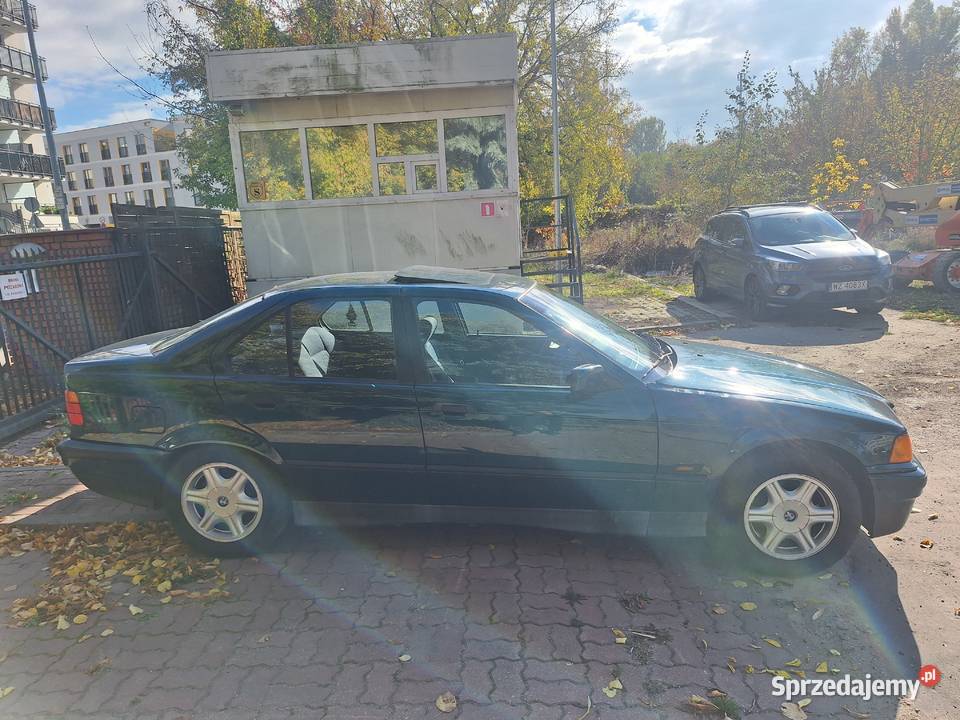 Sprzedam ładne 318iA z LPG automat szyberdach Seria 3