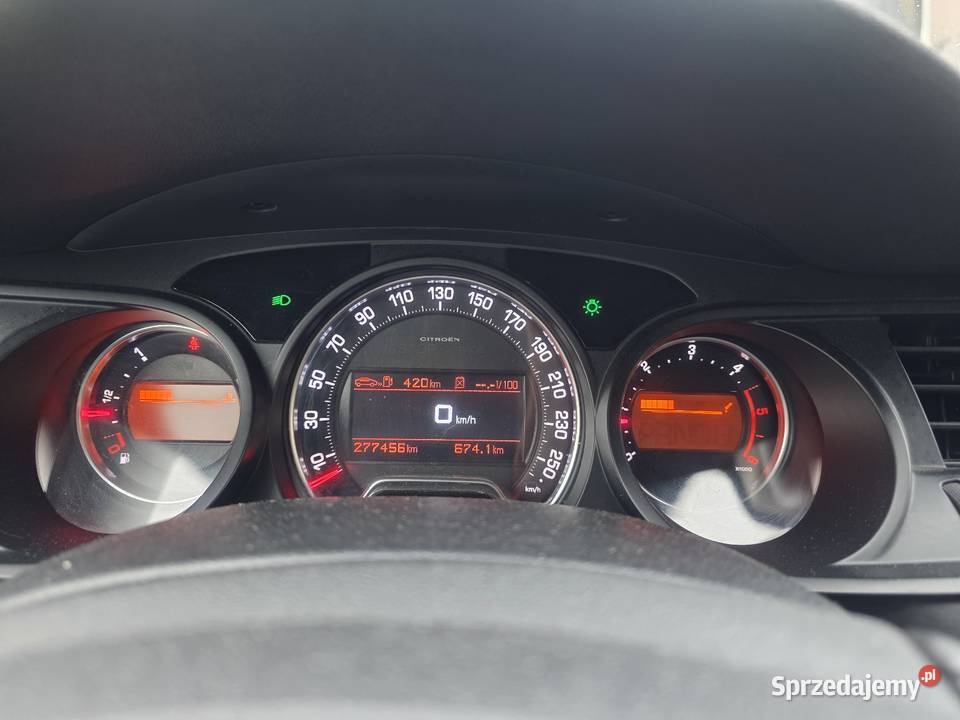 Citroen C5 X7 III 20 HDi 140 kombi 2014r lubelskie Chełm