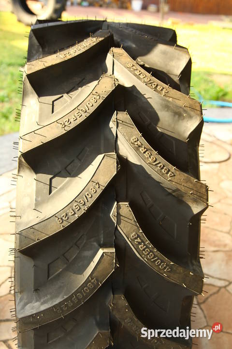 Opona 42085R24 TL 137B TA110 Petlas 169R24 Biała Podlaska