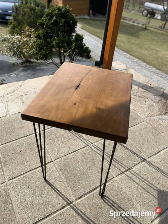 Stolik kawowy stojak na wino Łękawica