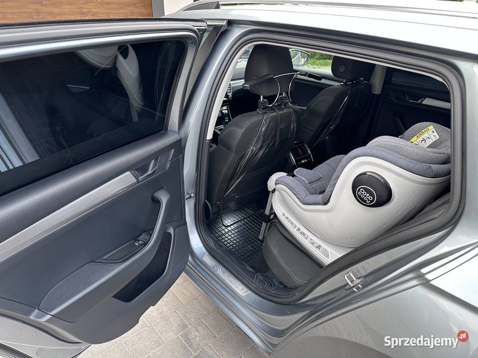 Doinwestowana Skoda Superb 3 4x4 światła do jazdy dziennej Dobrzyniewo Duże