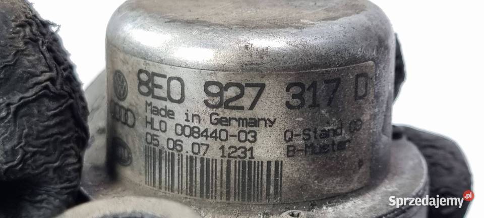 POMPA WTÓRNA POWIETRZA AUDI S8 D3 8E0927317D osobowe sprzedam