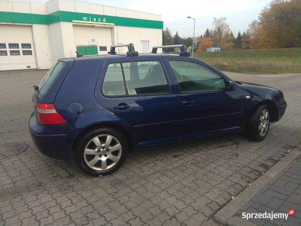 Volkswagen Golf V 2003 2009 18 Nowy akumulator i granatowy mazowieckie Warszawa