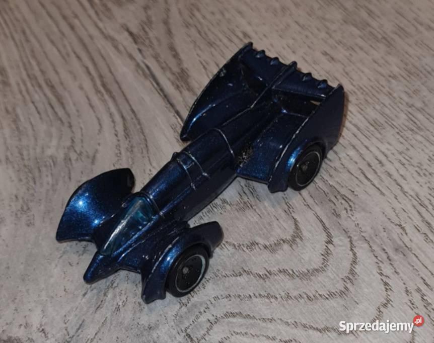 Autko samochód resorak Hot Wheels Batmobile blue 3 lata+ Dla Dziecka