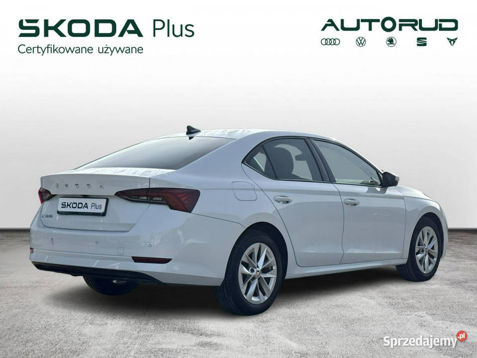 koda Octavia Style 15TSI 150 2022 Bezwypadkowa światła przeciwmgielne Kielce sprzedam