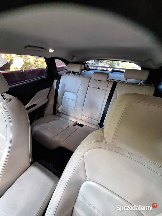 Jaguar Fpace 2017 SUV