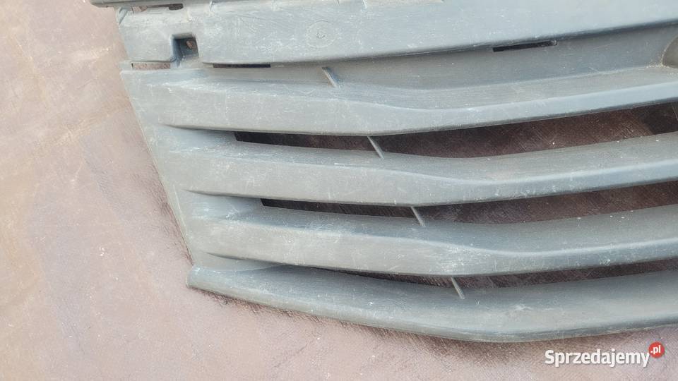 DACIA SANDERO I 0812 GRILL ATRAPA 1963 osobowe Ruda Śląska