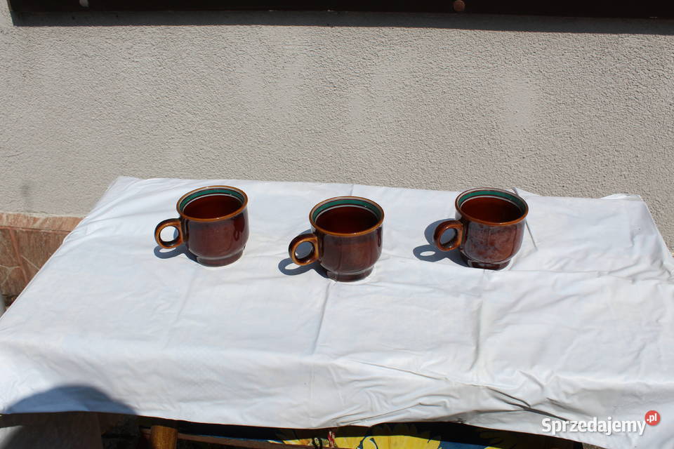 Filiżanki ceramika Pruszków 3 sztuki PRL Porcelana i szkło Chorzów