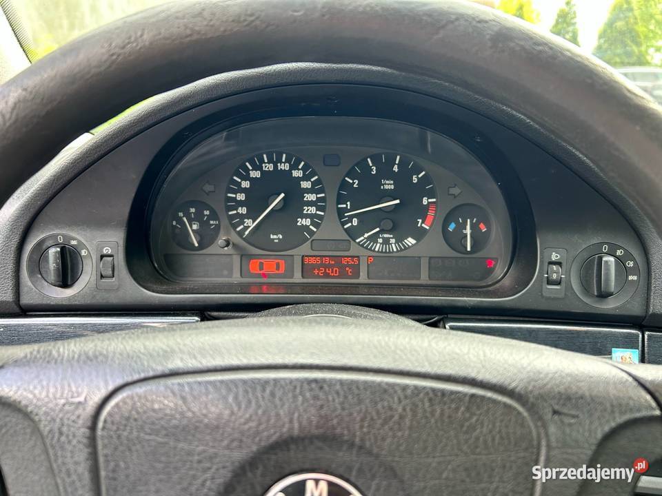BMW 5 e39 20 benzyna gaz 1996r radio wielkopolskie