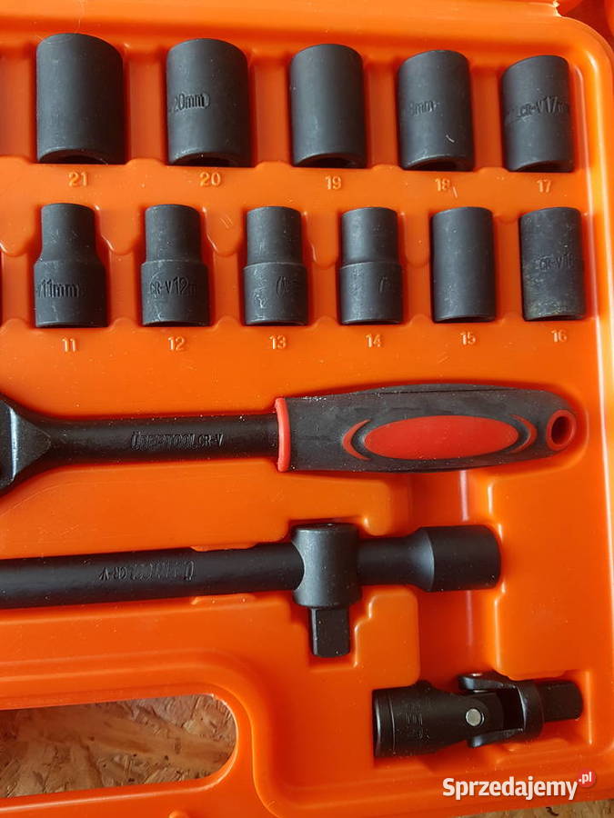 Zestaw kluczy nasadowych i płaskooczkowych 37 el Głogowa