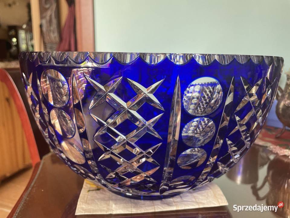Kryształ kobaltowa misa z huty Bohemia z Czech Porcelana i szkło Jelenia Góra