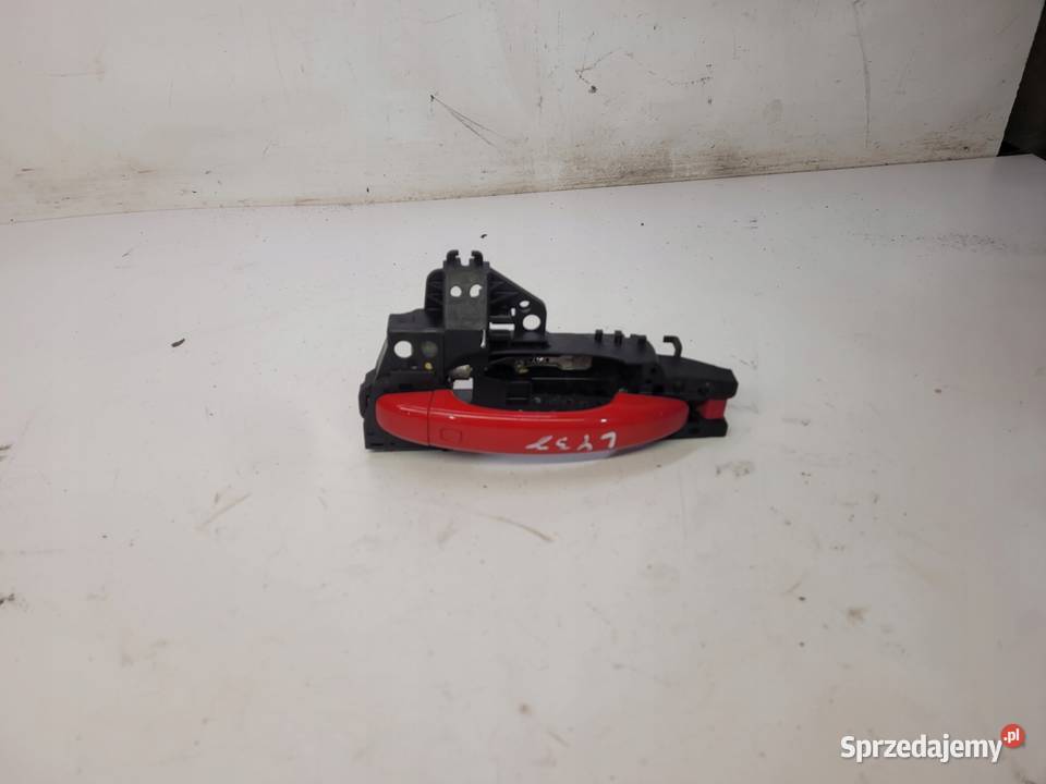 KLAMKA LEWA AUDI A4 B8 A5 8T Q5 LY3J 8T0837885A Przystajń