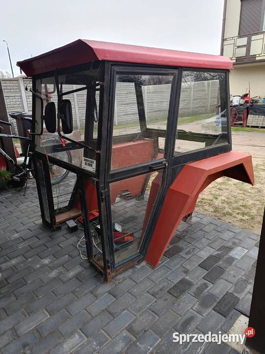 Kabina Ursus C360 Kabina i karoseria Skoki