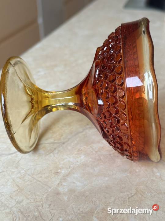 Pucharek kwiatek ognisty Porcelana i szkło Mielec