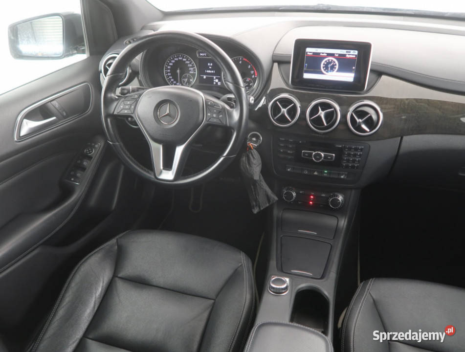 Mercedes B B 180 CDI czujnik parkowania Samochody osobowe Bielany Wrocławskie
