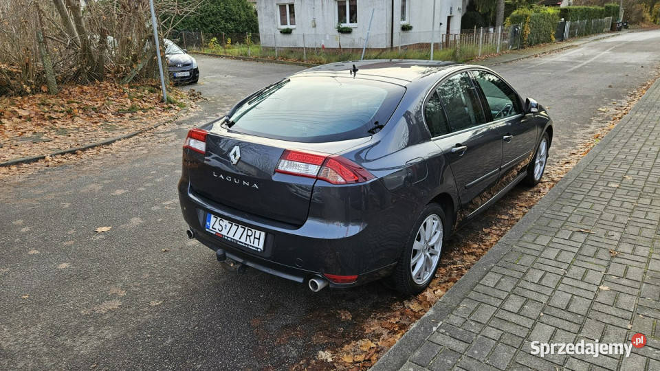 Renault Laguna Rok produkcji 2012 Szczecin