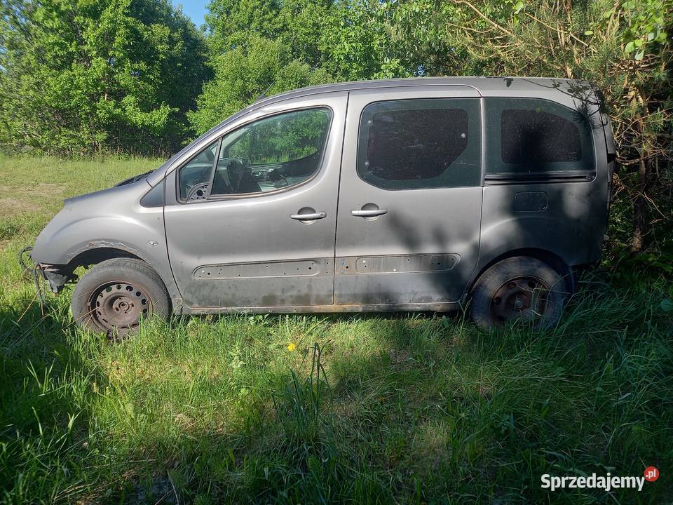 Peugeot partner 16 hdi na części Pozostałe Gdynia