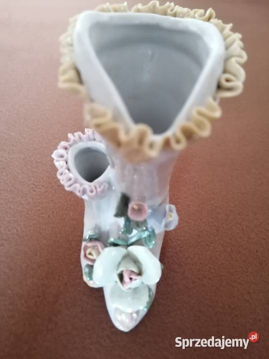 Porcelanowy bucik perłowy wysokość 16 Łódź sprzedam