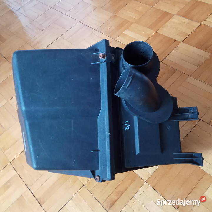Audi A8 D2 25 TDI Obudowa filtra powietrza Dębica sprzedam