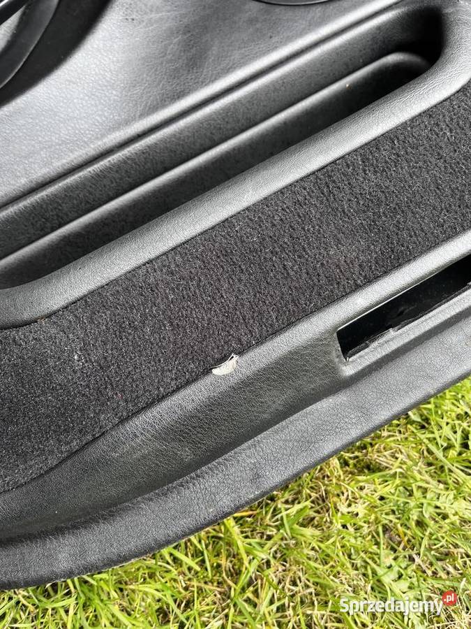 BOCZKI DRZWI KOMPLET BMW E38 SKÓRA podkarpackie Pilzno