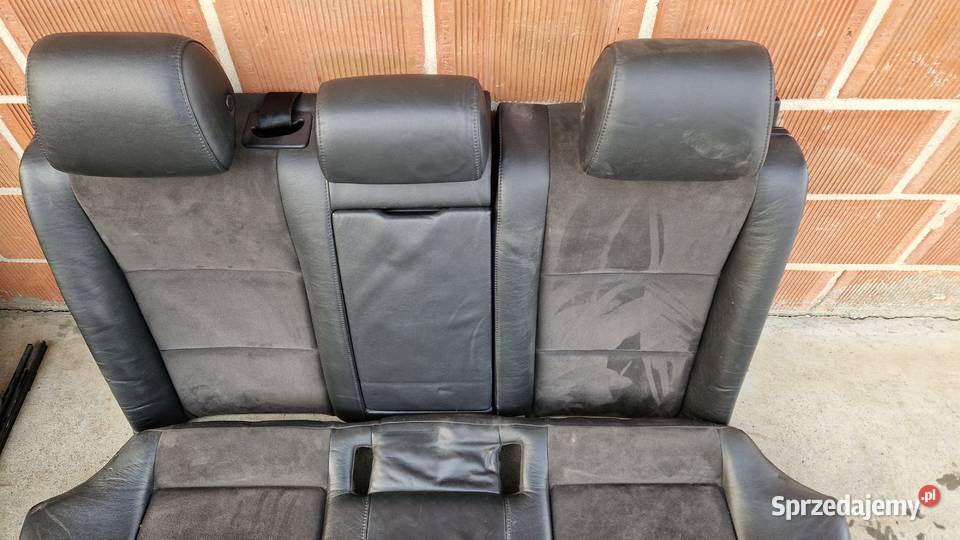 Fotele z tylną kanapą Audi a4 b6 Rok produkcji 2004 podkarpackie Łańcut