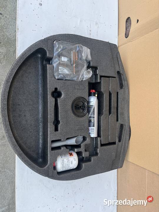 Pianka bagażnika Ford kuga mk2 Mielec sprzedam