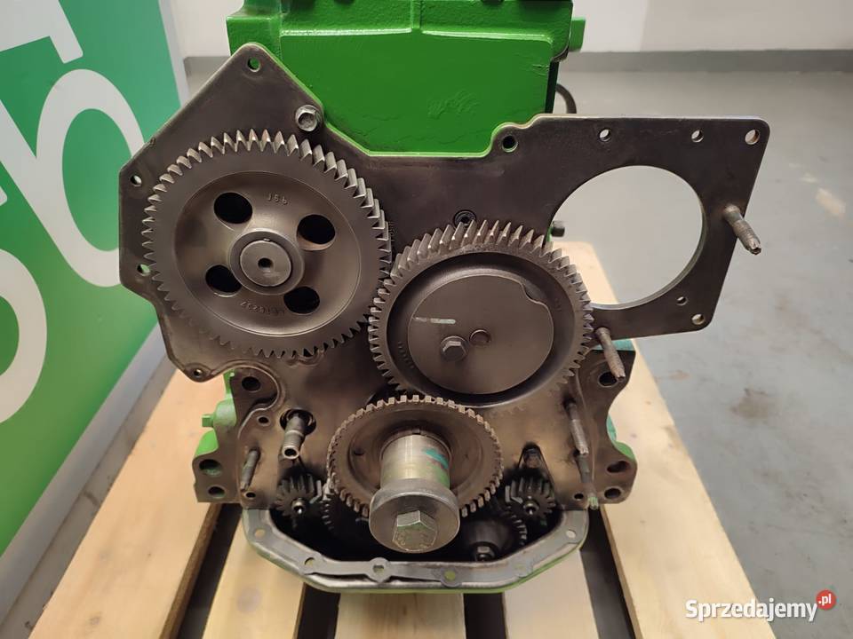 Słupek silnika JOHN DEERE 61306430