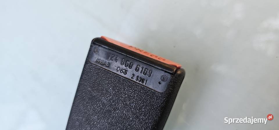 Zapinka pasa mercedes w124 1248606169 Rok produkcji 1993 Zbąszyń sprzedam