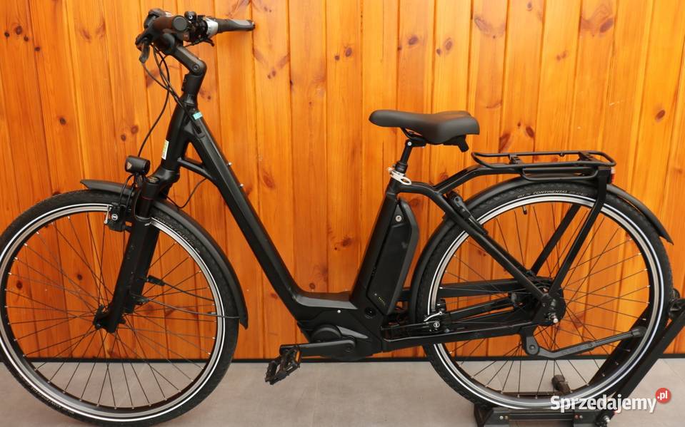 Rower elektryczny Cube Town na Boschu Milanówek