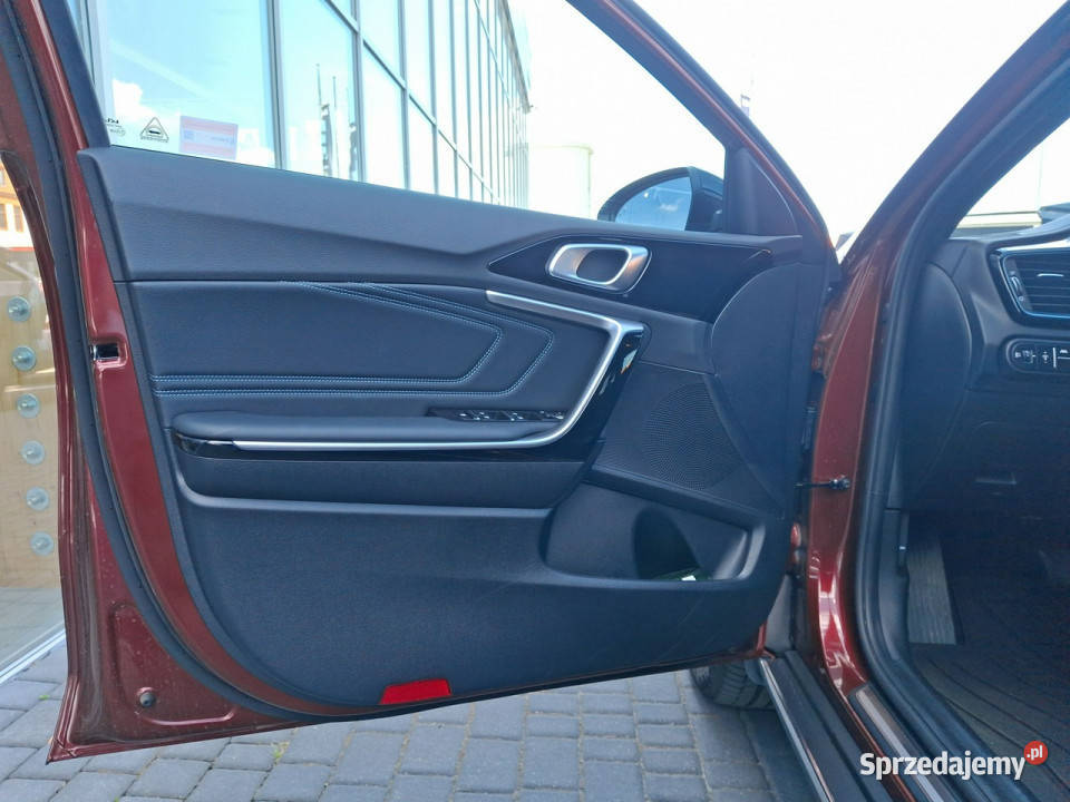 Kia XCeed FV2316 TGDI 7DCT Tribute Magma Red możliwa zamiana Toruń