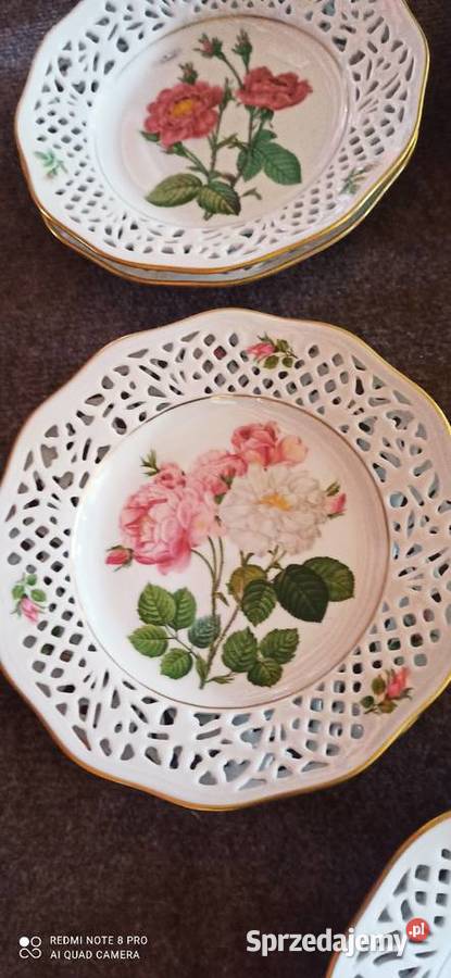 Talerzyk do powieszenia z różami Ażur Schumann Porcelana i szkło Gdańsk