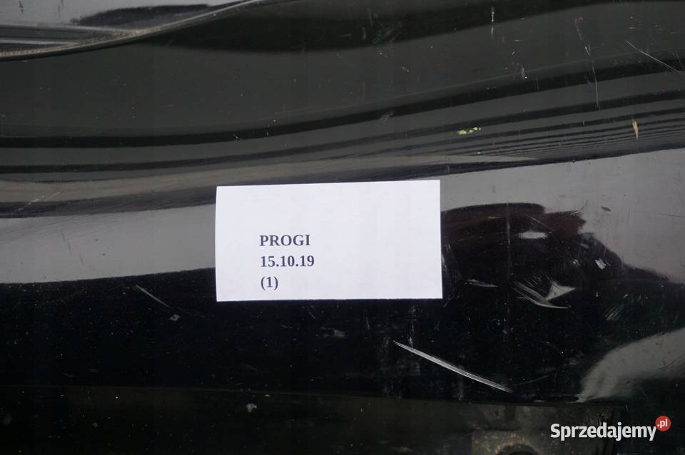 LISTWA PROGOWA PRAWA PRÓG INFINITI FXQX70 Części sprzedam
