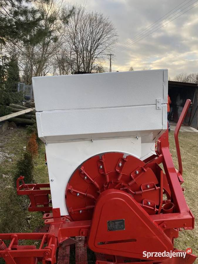 Sadzarka do ziemniaków nowa Miechów