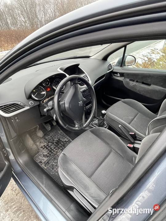 Peugeot 207 16 LPG czujnik deszczu sprzedam