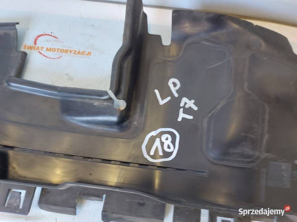AUDI Q3 I 13r kierownica powietrza lewa Części samochodowe Kielce