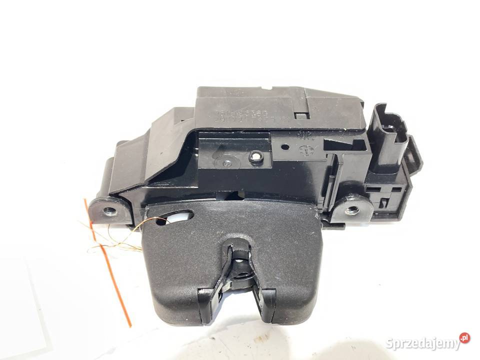 ZAMEK KLAPY TYŁ OPEL CROSSLAND Hatchback