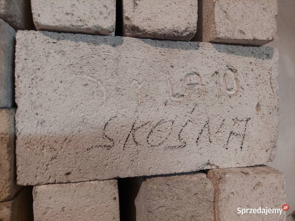 Cegła izolacyjna LA10 SKOŚNA Kościerzyna