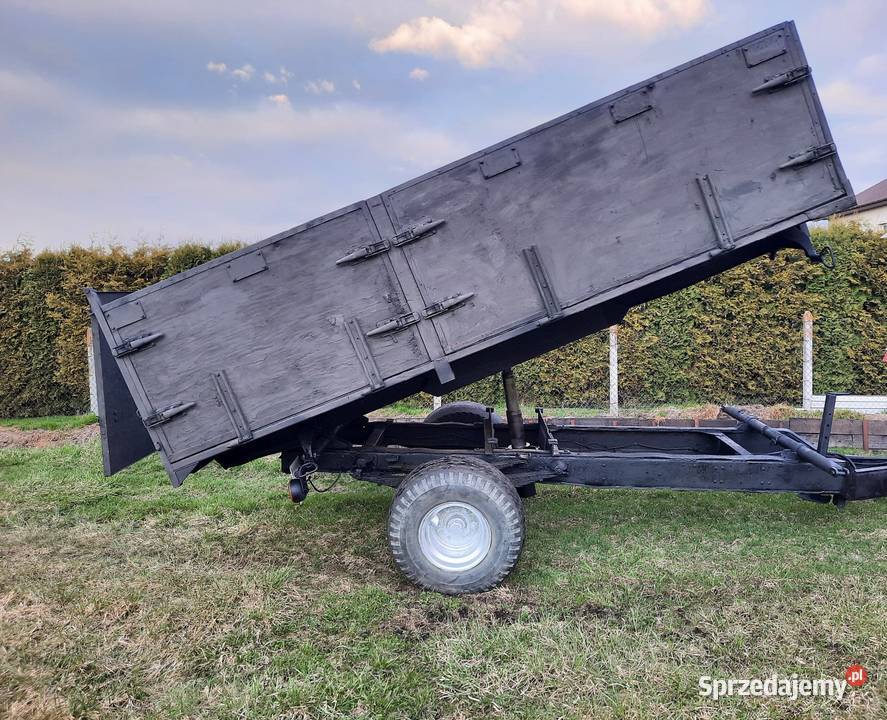 Przyczepa wywrotka na 3 strony jednoosiowa Sejny sprzedam