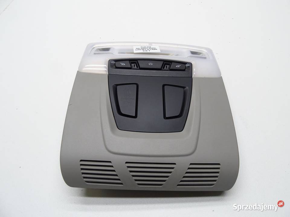 LAMPKA OŚWIETELNIE KABINY 9288213 BMW F20 F21