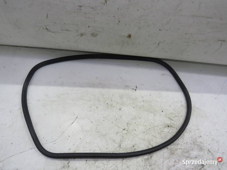 USZCZELKA DRZWI PRAWY TYŁ PEUGEOT 2008