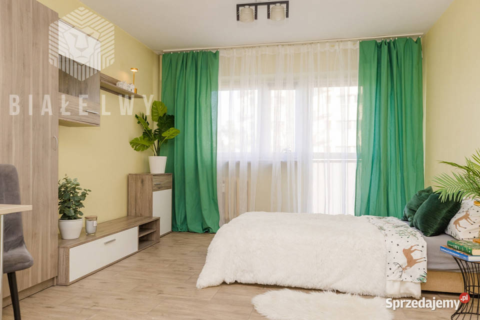 sprzedaży mieszkania 24 metry 1 pokojowe Warszawa