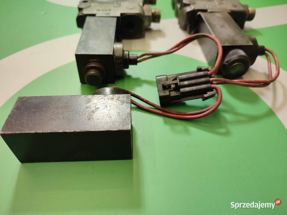 Sekcja 540779 12VDC rozdzielacza hydraulicznego Wilkowo